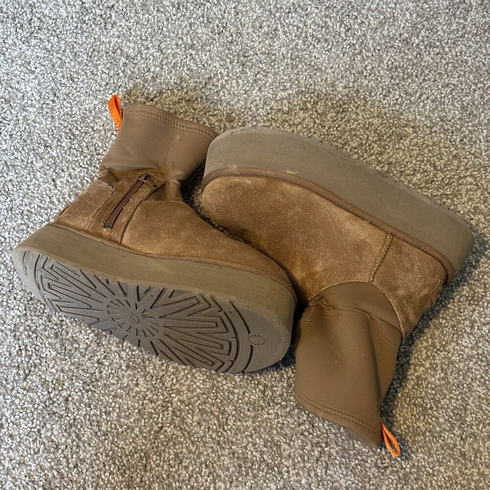 UGG Classic Dipper Platform Boots Womens Size 7 Suede Neoprene Zipper | 1144031